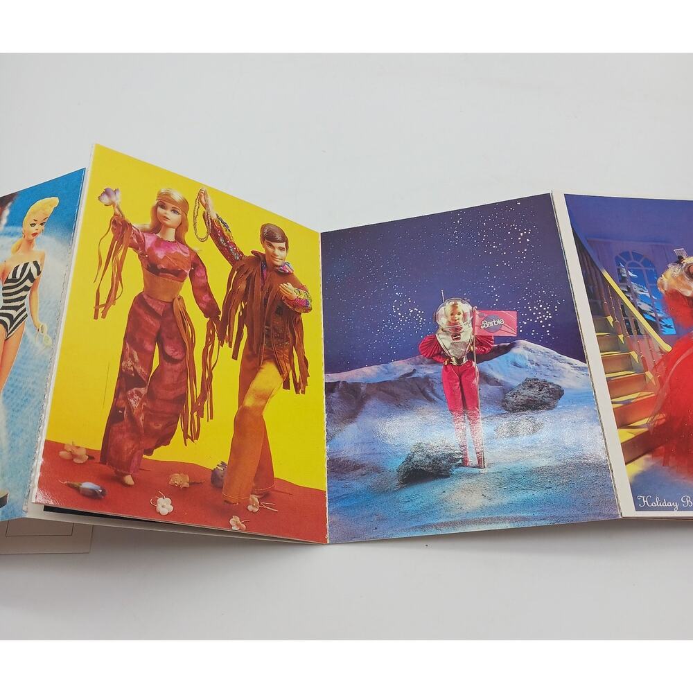1989 Barbie Throughout History #12 Postcard Folder 9 Detachable Cards 1959-89 - Picture 6 of 10